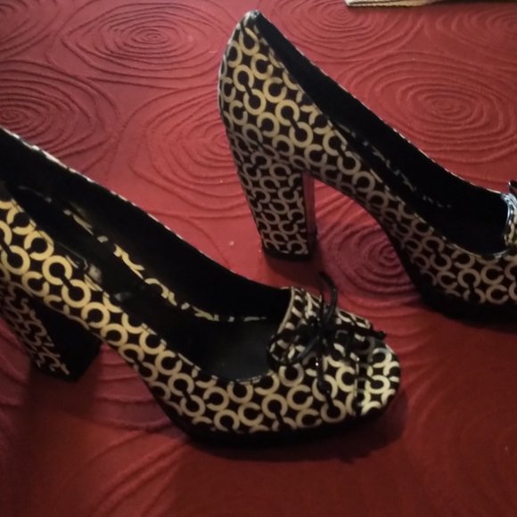 Coach peep toe pump - Picture 4 of 10